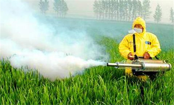為什么大風天、快下雨時不可施用農(nóng)藥